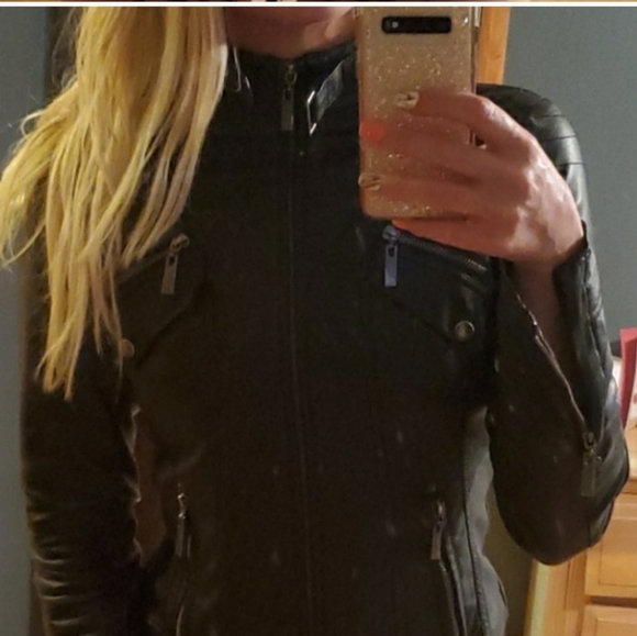 Women's Leather Jacket - Picture 4 of 4